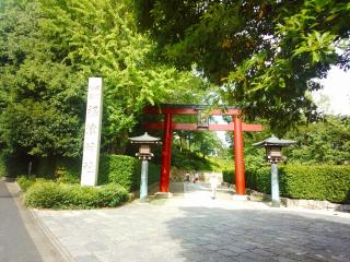 根津神社入り口 根津神社入り口